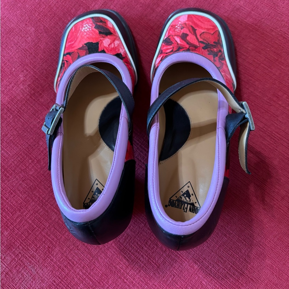 John Fluevog Black and Red Floral Mary Jane Heels with Pink Trim - Picture 4 of 9